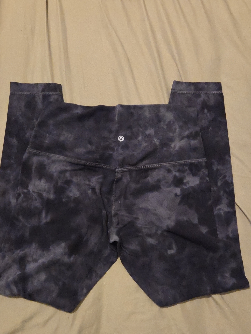 Lululemon Align Leggings - Picture 2 of 5